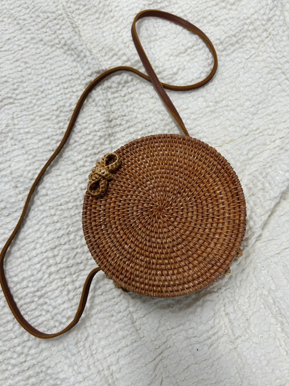 Round Woven Crossbody Bag - Brown